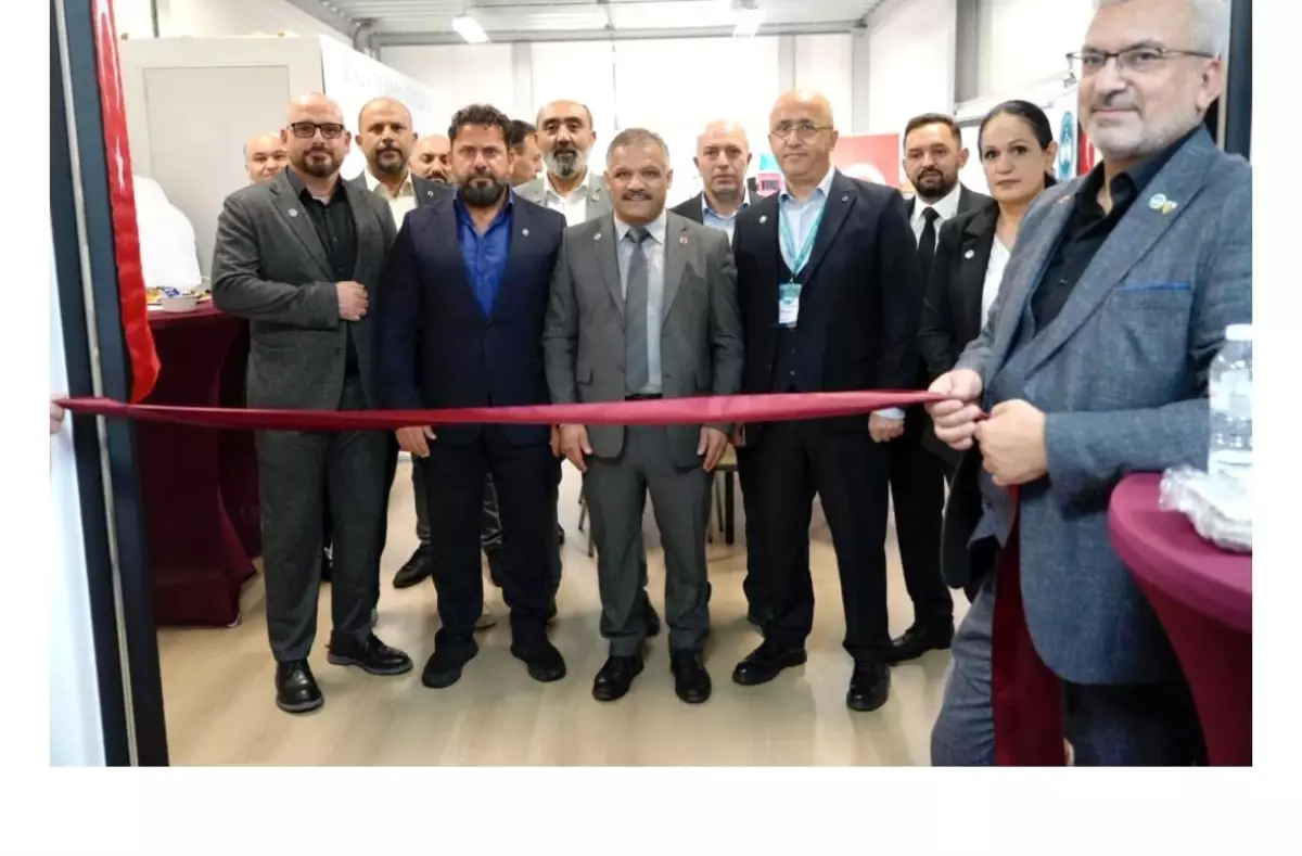 akib hollanda ofisini acti mbEvr4nx