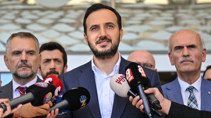 akp istanbul il baskani ozdemirden bayrampasa secimine tepki adayimiz ibrahim akin kazandi turk yargisi kararini aciklayacak OYWV7HXD