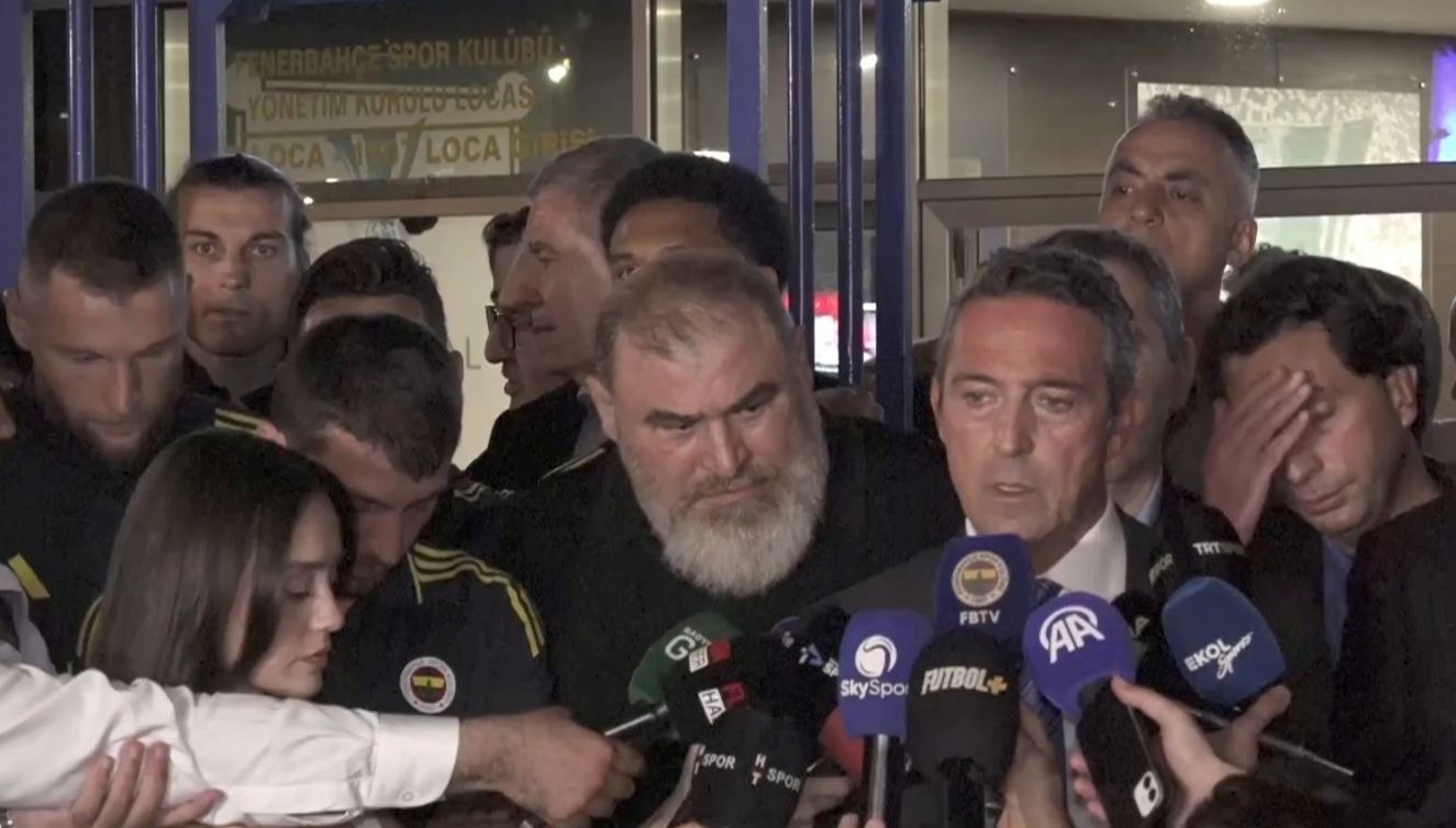 fenerbahce baskani ali koctan cok sert aciklama bu adamin kim oldugunu herkese gosterecegim ZBDNk7MD
