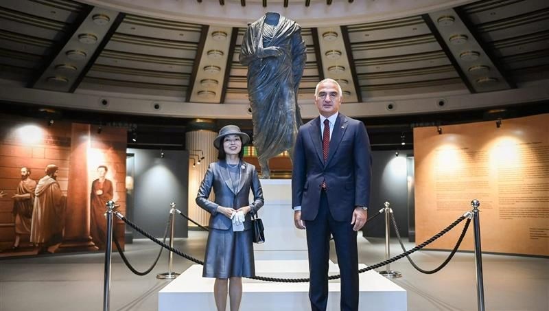 japonya prensesi akiko mikasa ankarada hV3tPd2L