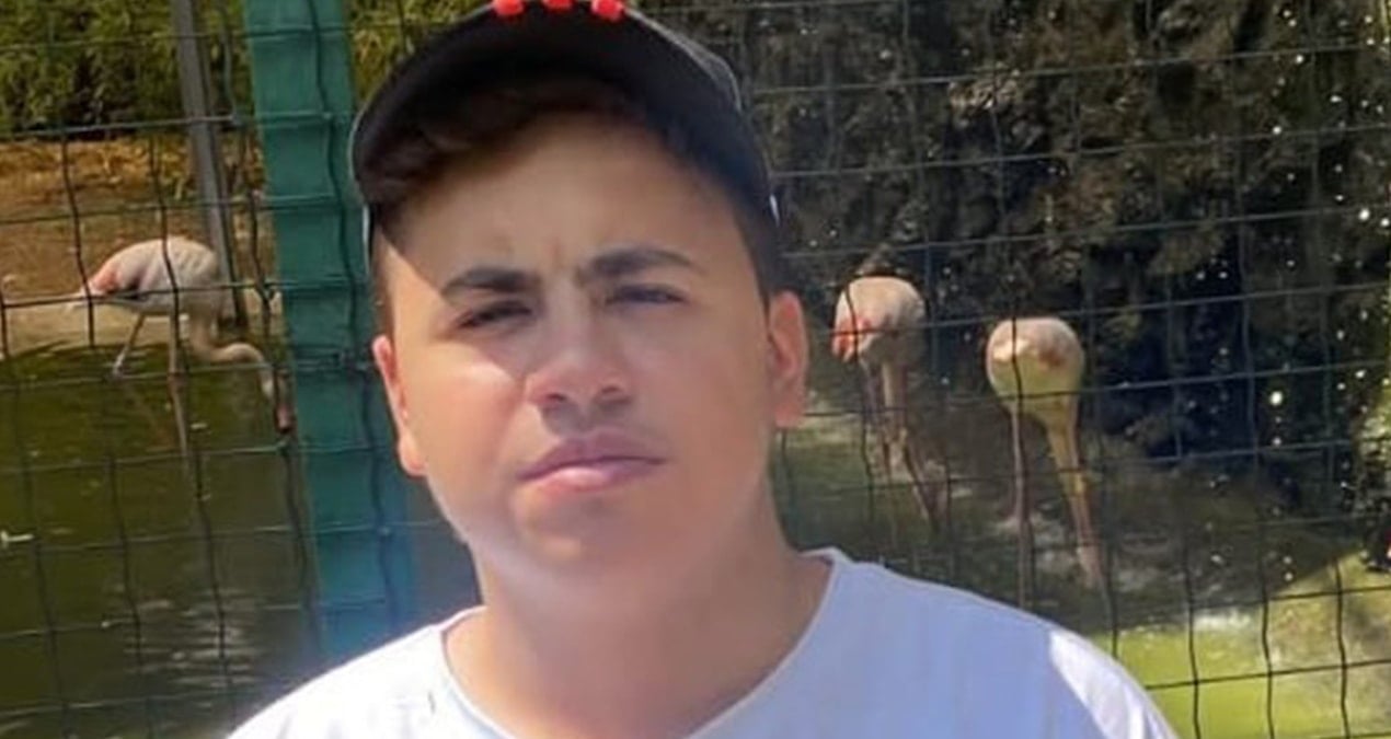 polis otosunun carptigi 17 yasindaki mirac hayatini kaybetti C4tmGE5J