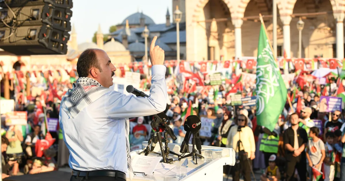 baskan altay tum konyalilari yuruyuse davet etti Xkm4NZWZ