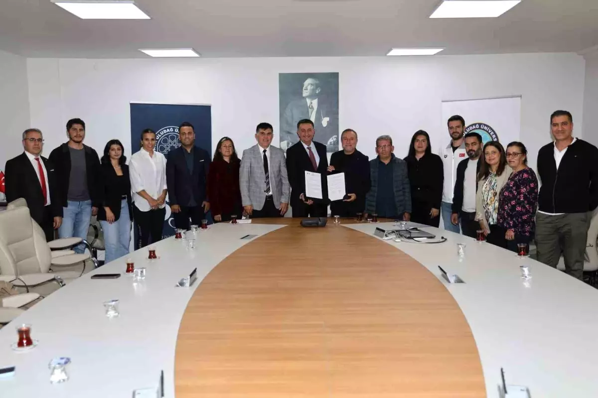 bursa uludag universitesi ve tossfedden ozel sporculara destek protokolu JiHMYK2A.jpg