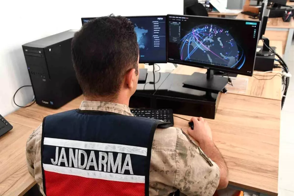 gaziantepte siber dolandiricilik operasyonu 3 supheli tutuklandi AUXLztbZ.jpg