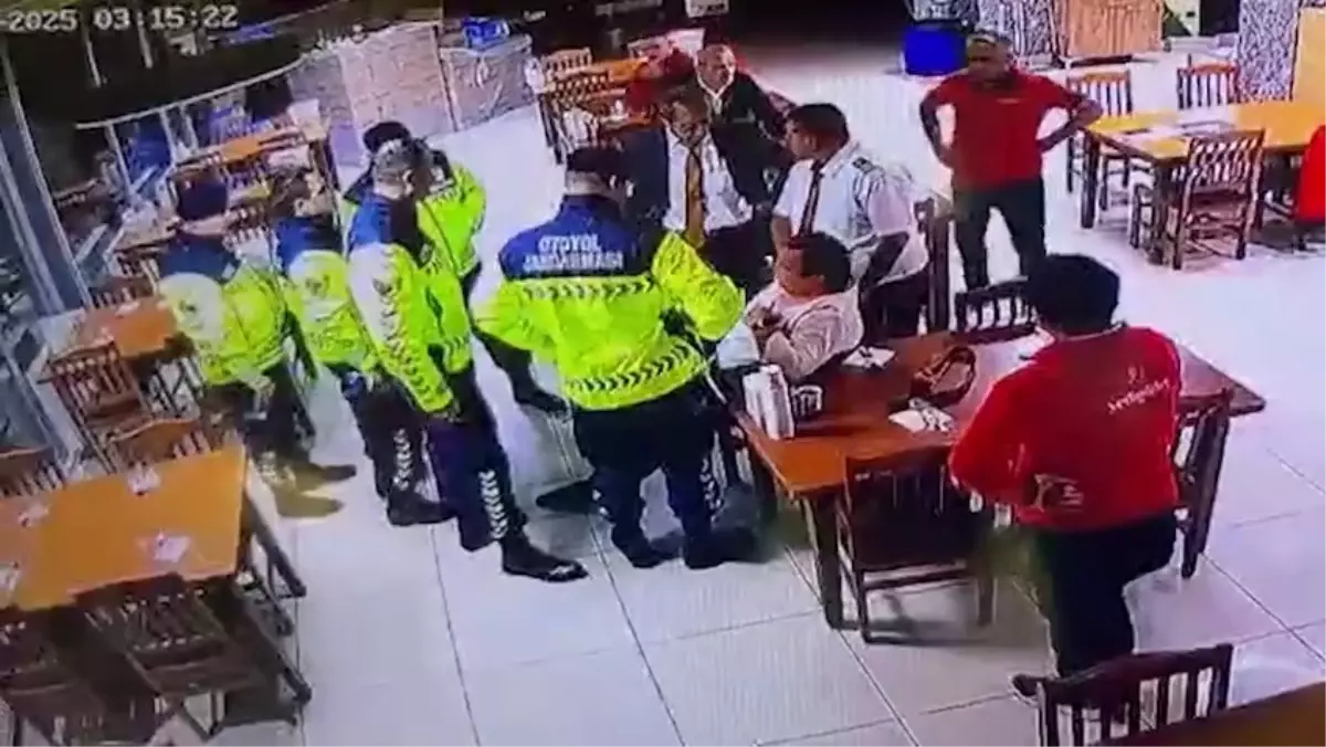 jandarma yemek yutan kisiyi kurtardi gL9cRXyp.jpg