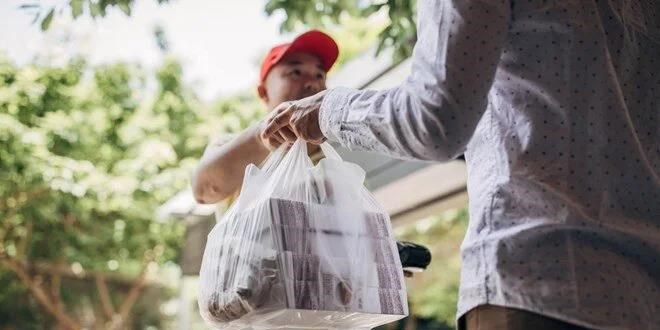 uygulamanin acigini buldu iki yil boyunca bedava yemek yedi j9YkdJrV.jpg