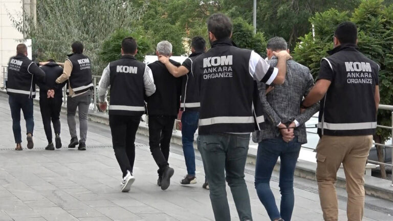 ayhan-bora-kaplan-suc-orgutu-sorusturmasinda-3-tutuklama-tq9MgGBI.jpg
