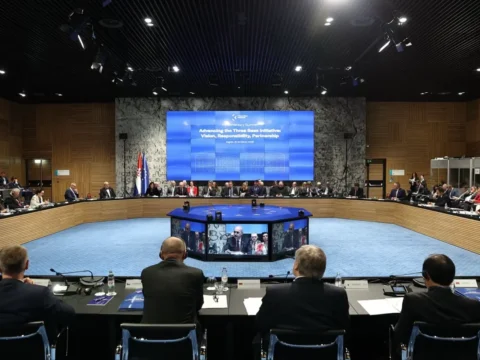 Numan Kurtulmuş: Orta Doğu’daki İnsani Kriz ve Diplomatik Çözüm Gerekliliği