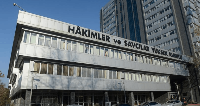 34-hakim-ve-savcinin-gorev-yeri-degisti-euEzxpaJ