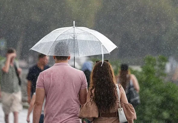 meteorolojinin-ardindan-icisleri-bakanligi-da-uyardi-cok-kuvvetli-saganak-geliyor-ddrVIxS9