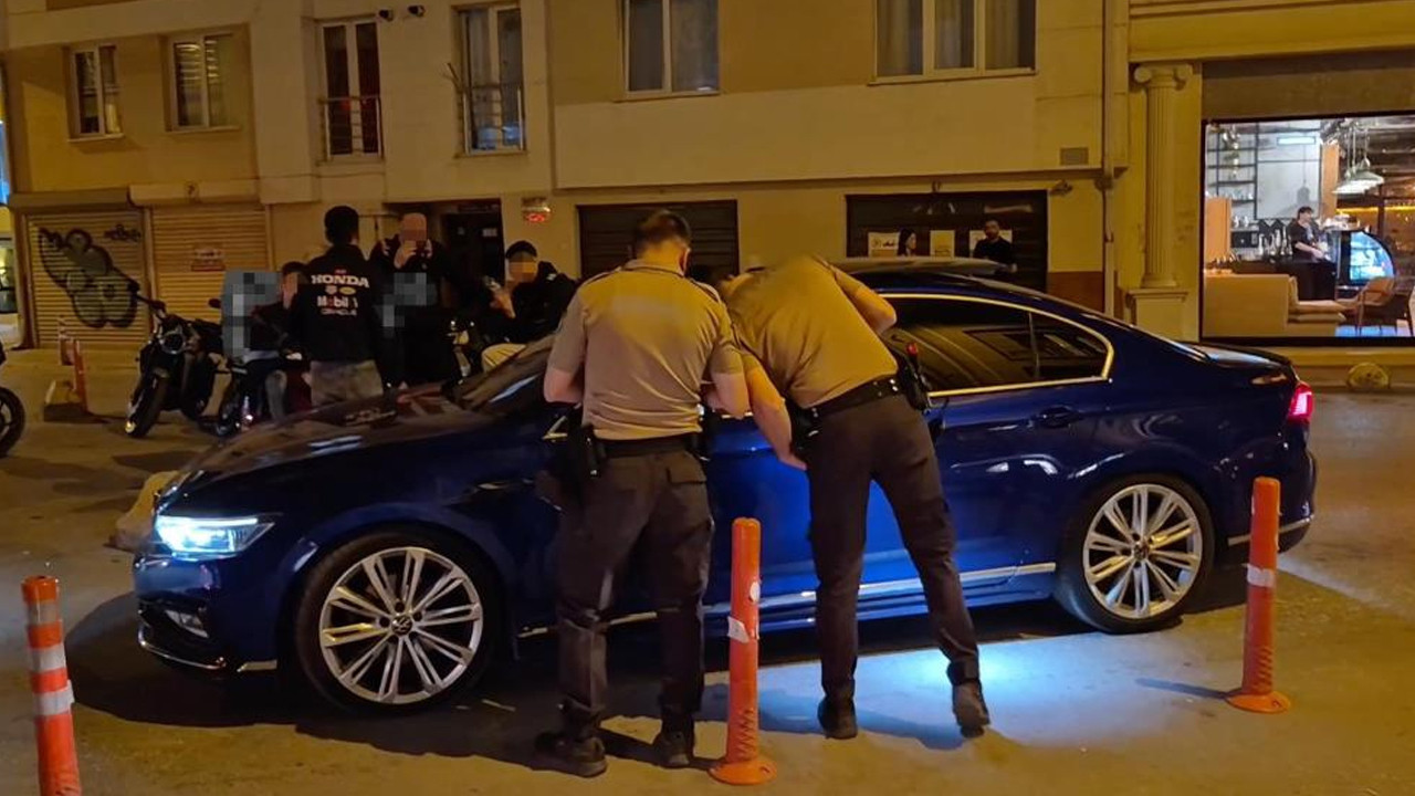 Eskisehirde gece farlari kapali dolasan surucuye ceza npUezTTu