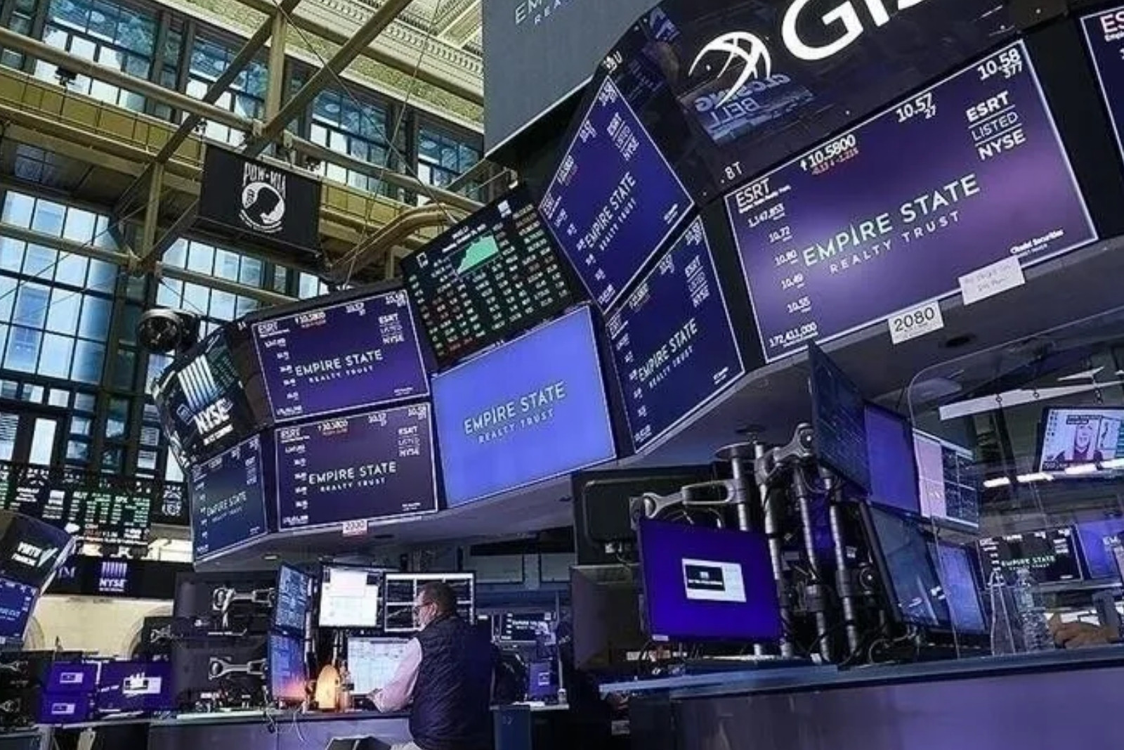 Kuresel piyasalarda cifte kiskac cip hisselerindeki cokus ve jeopolitik deprem tS7sqBqj